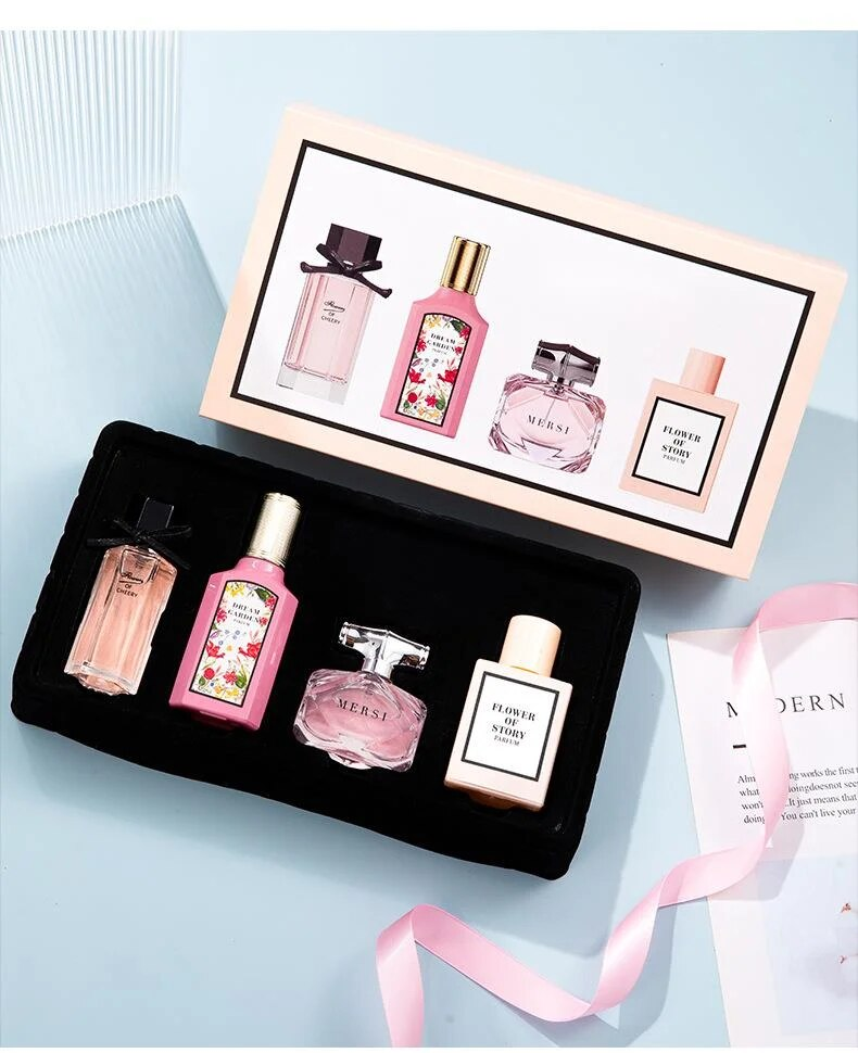 2024 Novo Perfume Feminino Conjunto de Quatro Peças Floral Blossom Caixa de Presente Fragrância Fragrância Fresca e Duradoura_voghion.com