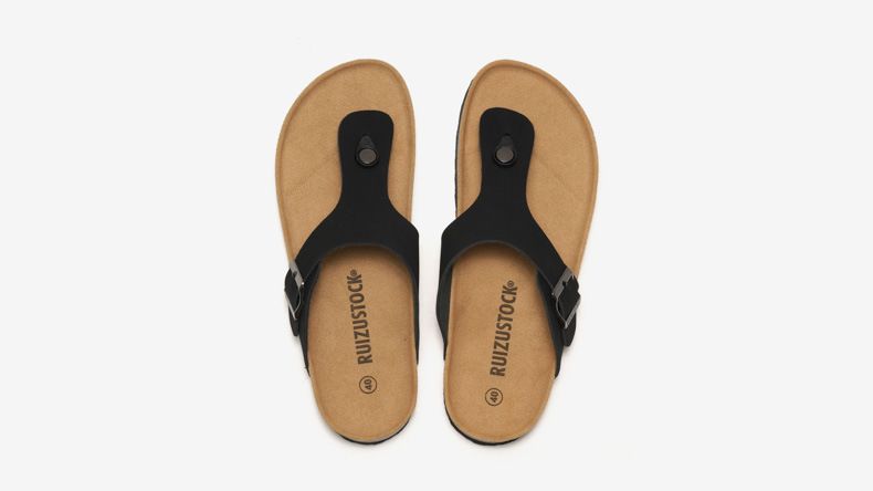 SHLIANG New Spring Summer Men's Soft Wood Slippers Fashion Flip Flops Beach Shoes Water Squeeze Cool Sandals Y0555_voghion.com