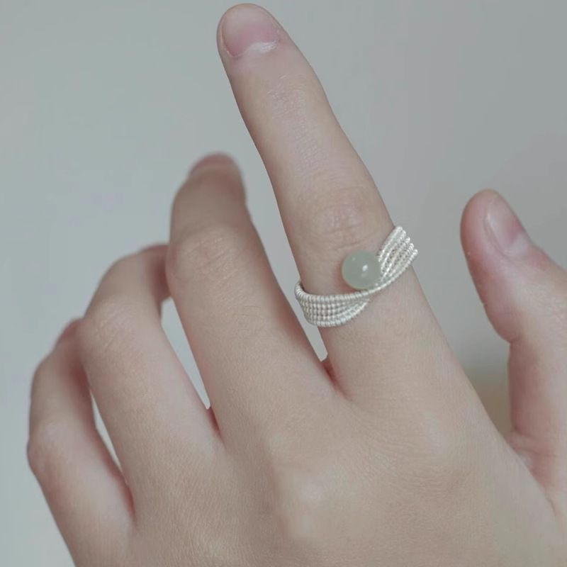 Perlina di giada intrecciata per donna, design di nicchia, lusso leggero, sensazione di alta qualità, anello per indice, anello in stile nazionale_voghion.com