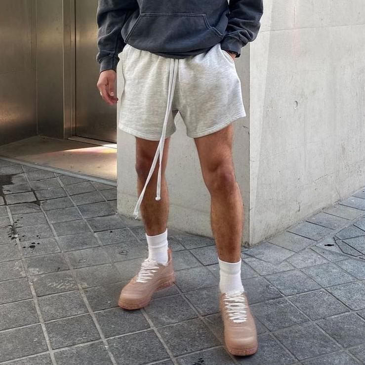 Roupas masculinas Shorts esportivos de verão Shorts de fitness masculinos Algodão Terry Street Basketball Calça casual de três pontos Calças da moda para casal_voghion.com