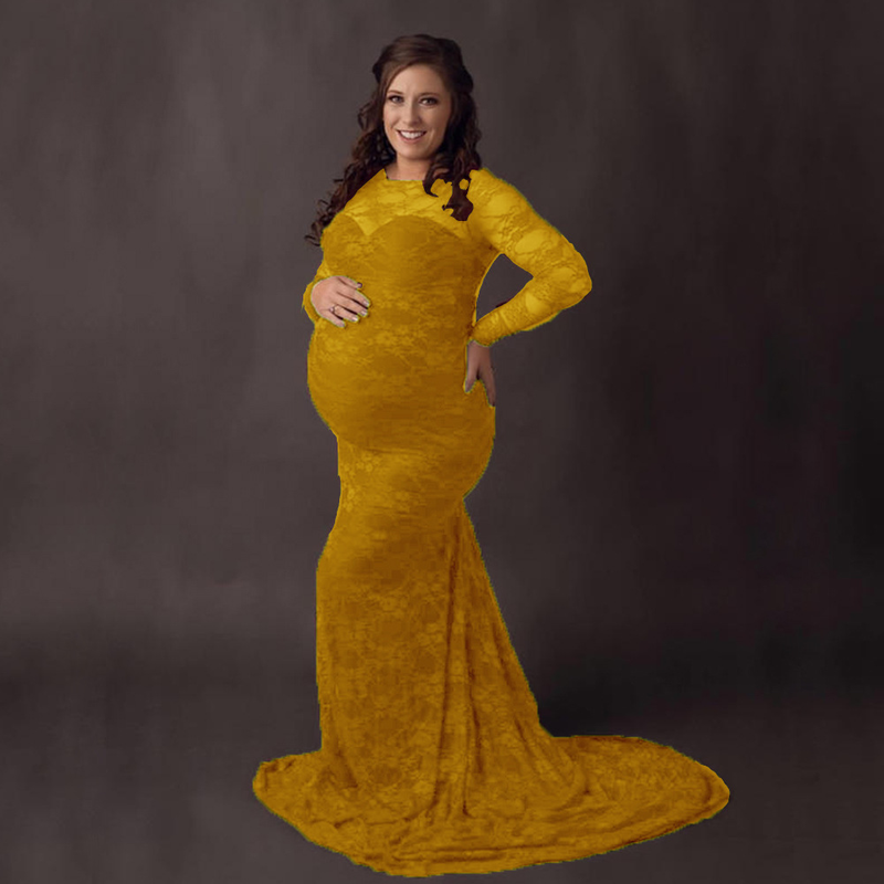Abito da sera premaman in pizzo con scollo rotondo e strascico, abito lungo da donna_voghion.com