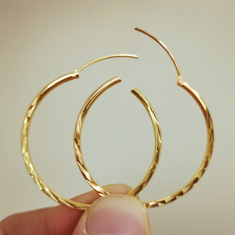 Accessories Gold-plated Diameter 1.4inch Large Hoop Geometric Concave-convex Style Women's Pageant Earrings_voghion.com