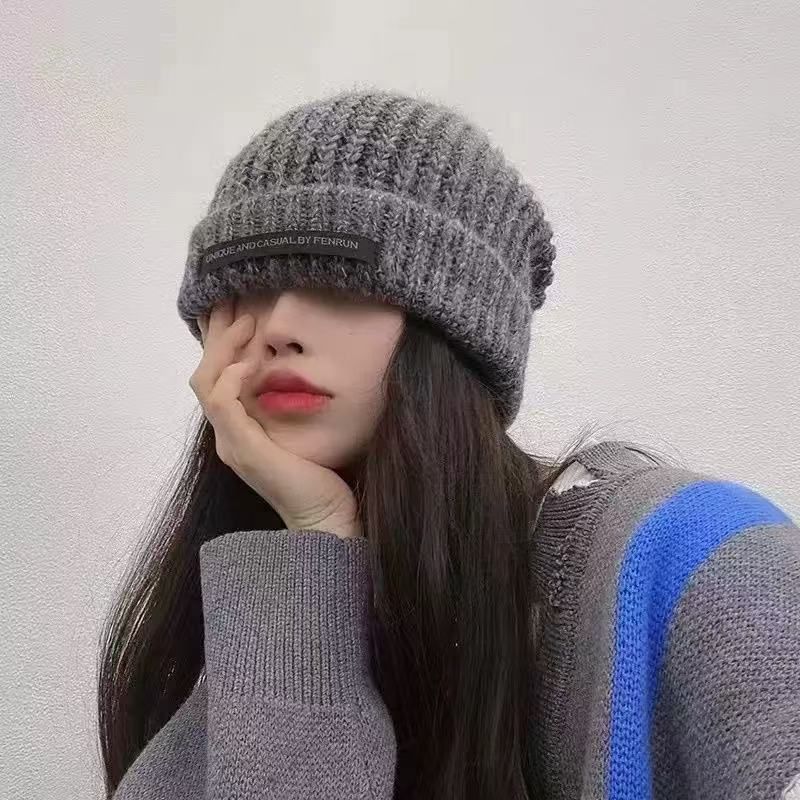 Damenmütze mit großem Kopfumfang, Strickmütze für Herren, kalte, lässige Mütze, Herbst- und Wintermütze, blaue, gesichtsschlankmachende, warme Ohrenmütze_voghion.com