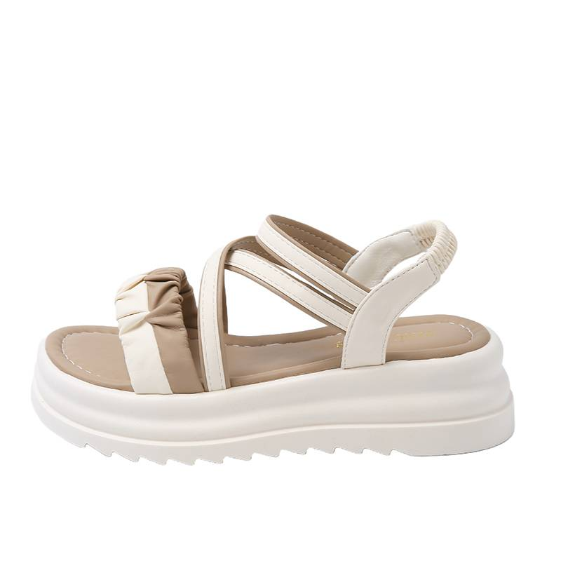 "Library Ghost - Fluisterstille leren pageturnersandalen" (voor een rustige, luxe uitstraling)_voghion.com