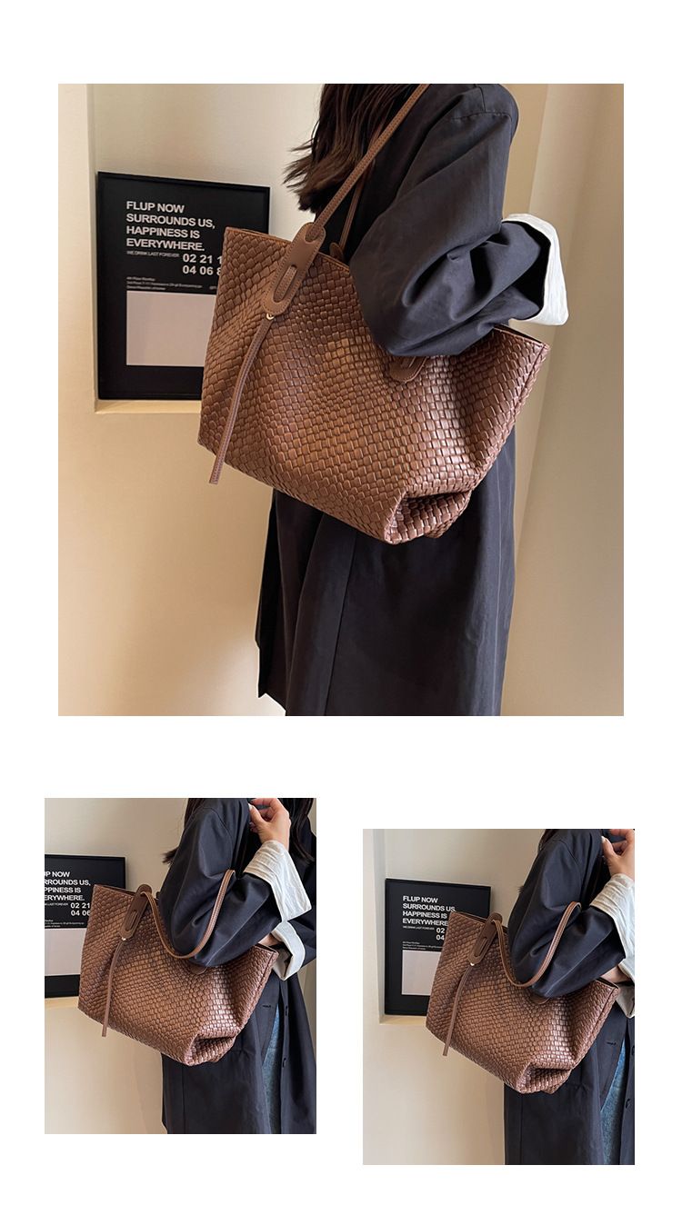 Luxury Brand Designer Bag Large Capacity Woven Bag For Women 2025 New Vintage Versatile Shoulder Underarm Bag Korean Style Handheld Tote Bag_voghion.com