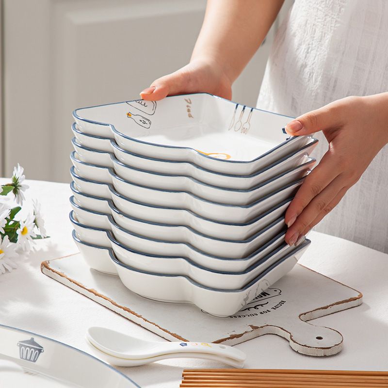 Modern Crown Ceramic Dinnerware Set – Elegant Porcelain Bowls & Plates For Family Gatherings, Holiday Feasts & Daily Use_voghion.com