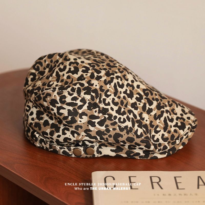 Women's Retro Leopard Print Forward Hat Y2k Hot Girl Face Small Duck Tongue Beret Niche Design High End Painter Hat_voghion.com