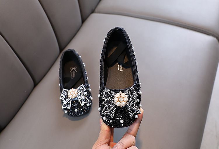 Scarpe da spettacolo per mamma e bambini Scarpe da principessa con paillettes Versione coreana Scarpe da bambina con cristalli Fondo morbido_voghion.com