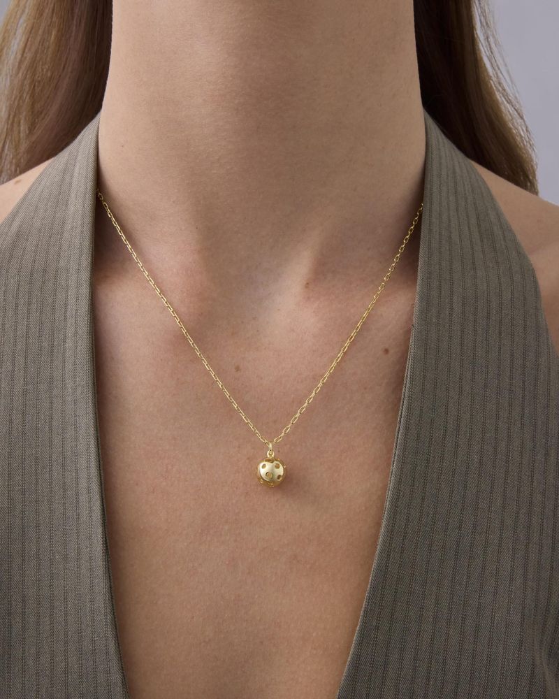 Hot Selling Light Luxury Fashion High End Key Pendant Necklace For Women Design Brass Real Gold Electroplated Necklace_voghion.com