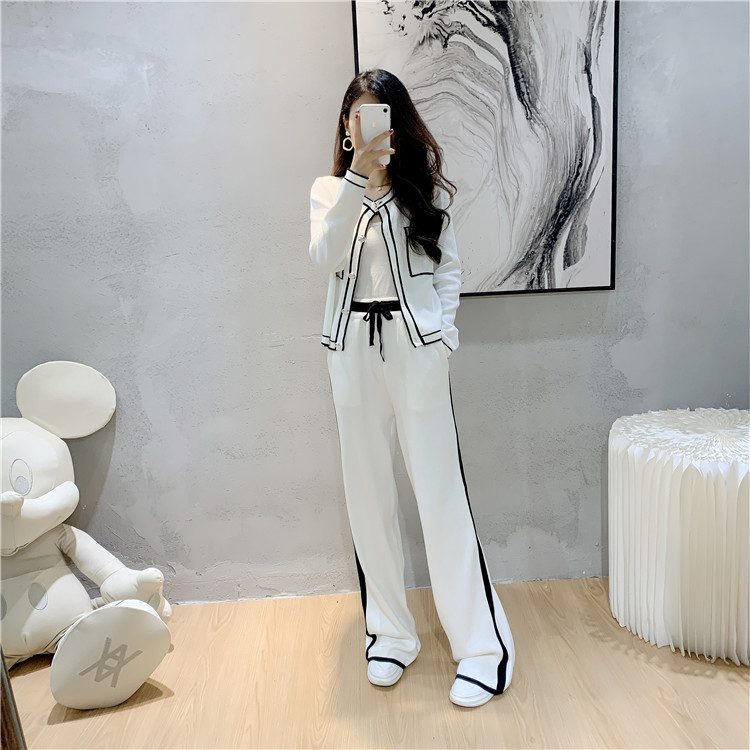 Women's fashion professional suit age-reducing temperament knit cardigan style wide leg pants two-piece set_voghion.com
