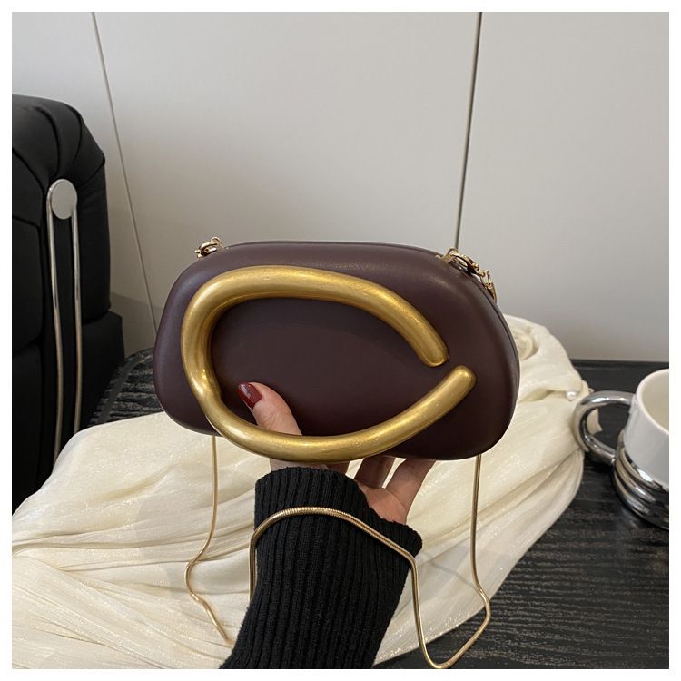Unique 2025 New Fashion Niche Shoulder Women's Chain Crossbody Box Bag For Women_voghion.com