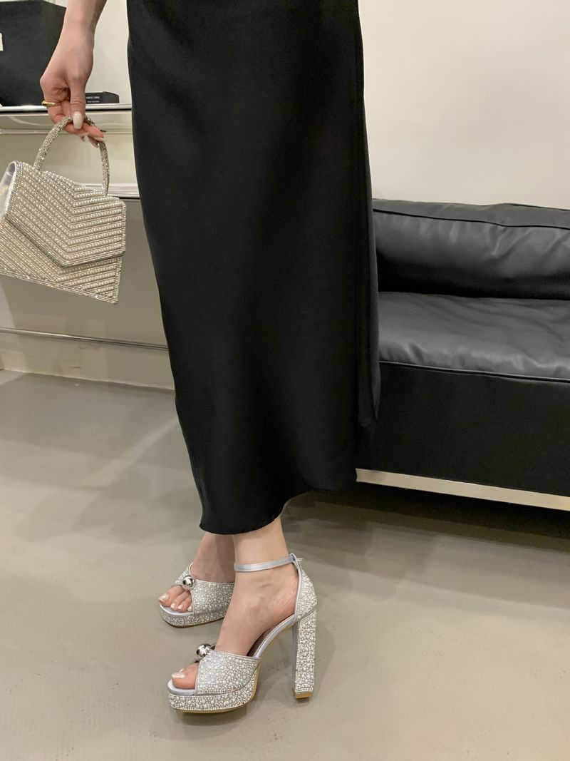 2025 Summer New Fashionable And Elegant Pearl Rhinestone High Heels_voghion.com