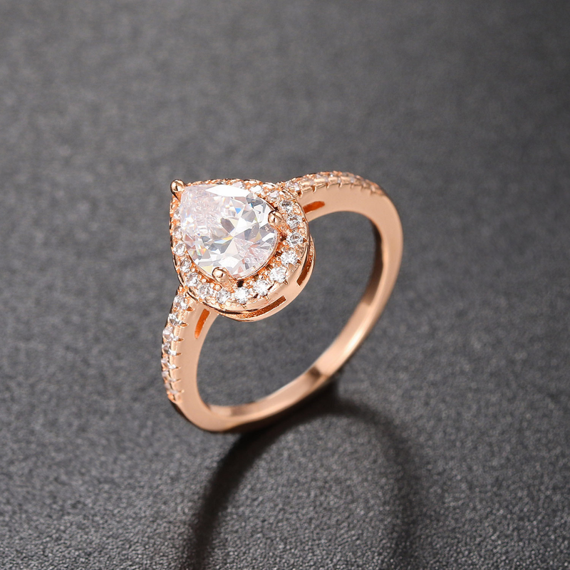 Misty Moon Classic Anello di fidanzamento da donna Micro set AAA Zircone placcato platino Anello con diamanti Gioielli_voghion.com