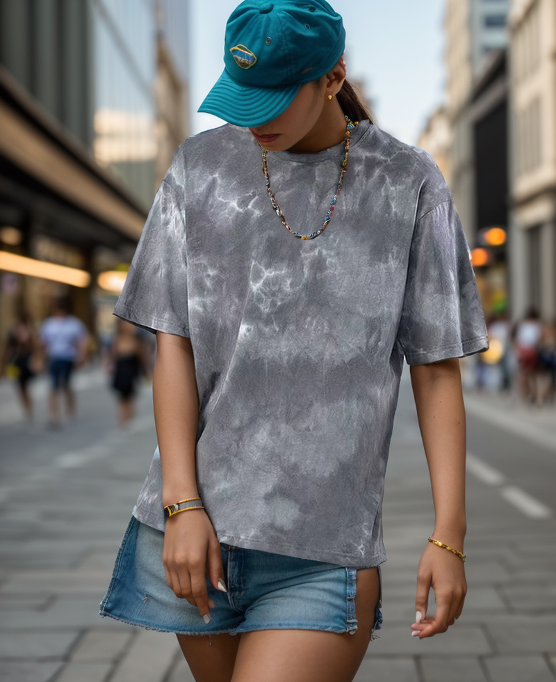2024 Neues Retro-Tie-Dye-T-Shirt für den Sommer für Herren und Damen, Halbarm, lockere Oberteile, Hong Kong-Stil, bedruckt, Street-Pärchen, kurze Ärmel_voghion.com