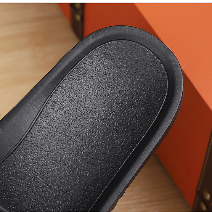 Men Wear Slippers Outside The Summer Indoor Home Bath To Wear Soft Soled Super Comfortable Slippers_voghion.com