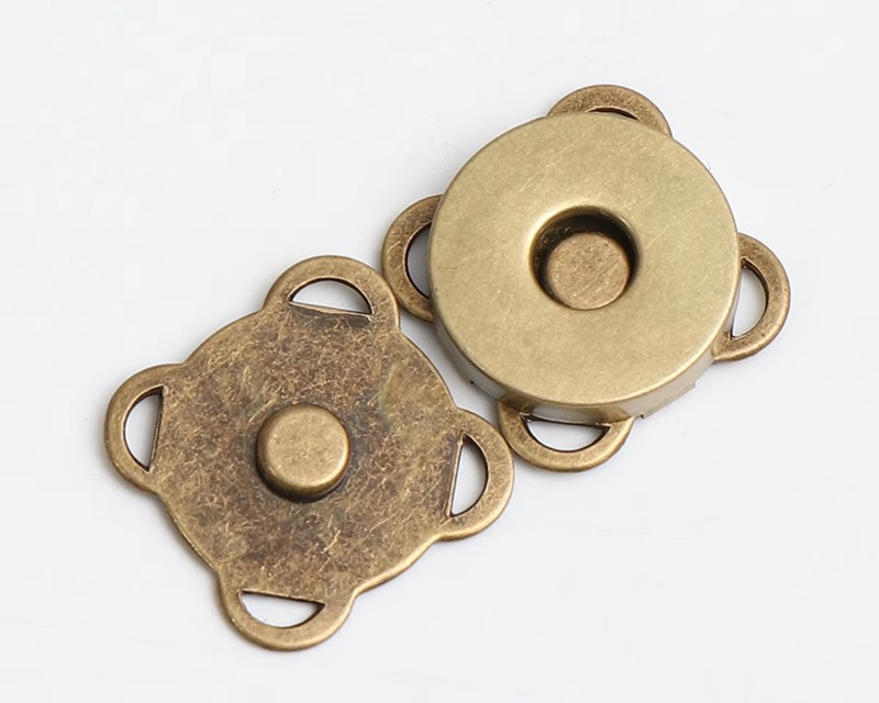 Koerierstas Magnetische gesp Accessoires Geen naaimagneet Klikgesp Sterke zuigkracht Magnetische gesp Onzichtbare gesp Drukgesp_voghion.com