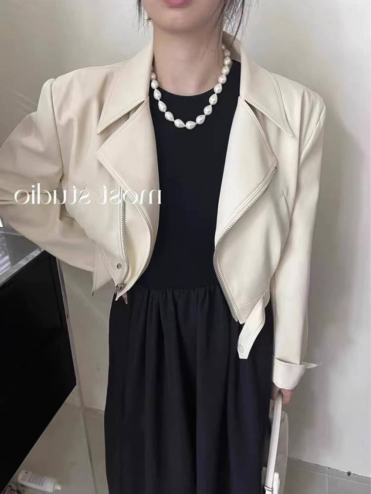 Kurze PU-Lederjacke für Damen – Slim Fit, kurzer Mantel im Biker-Stil mit Reißverschluss, erhältlich in Schwarz/Weiß/Pink/Khaki/Braun_voghion.com