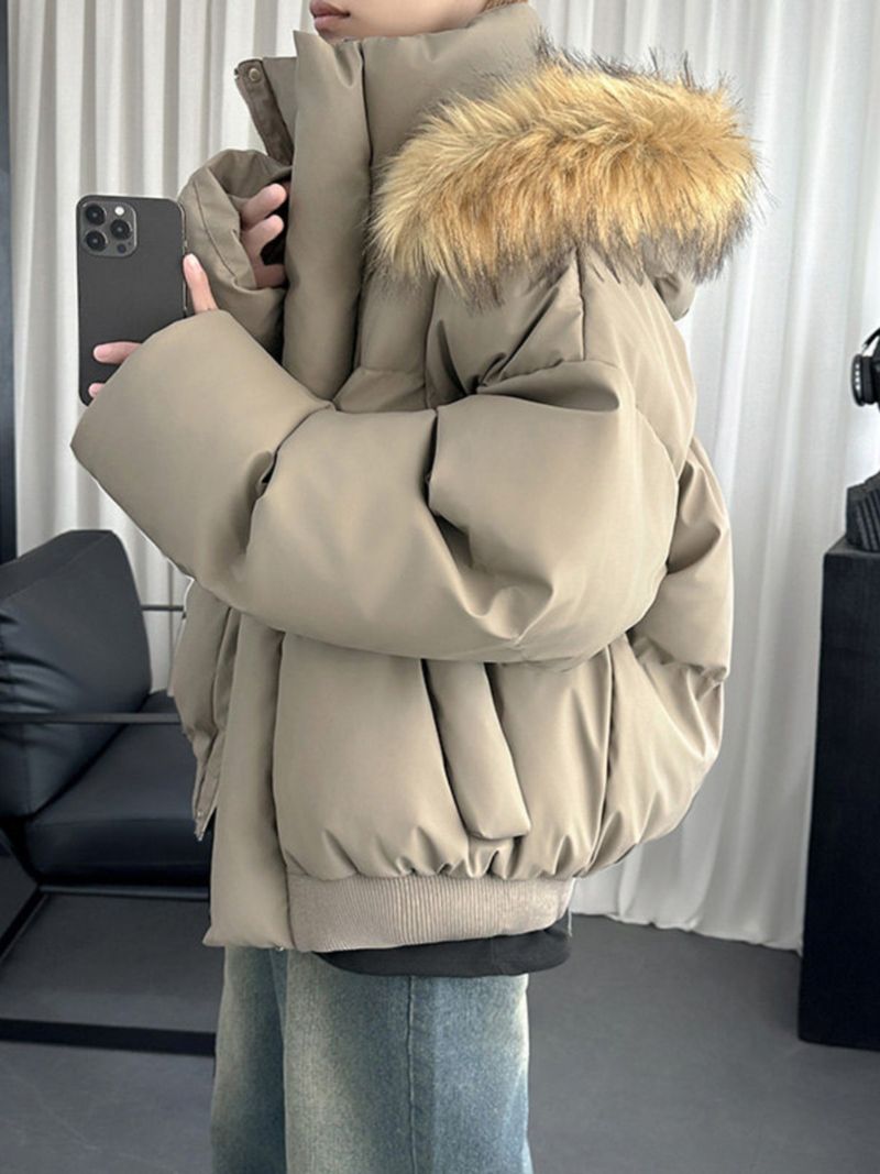 Kurze, wattierte Winterjacke für Herren mit Kapuze, Pelzkragen und PU-Leder im Stil einer amerikanischen Pufferjacke._voghion.com