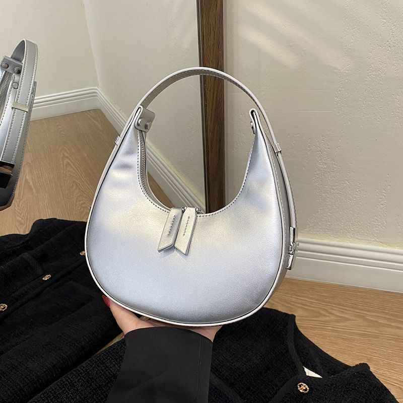 2024 Neue Handtasche im Nischendesign, modische bonbonfarbene Macaron-Trendy-One-Shoulder-Underarm-Knödeltasche, geeignet zum Einkaufen_voghion.com