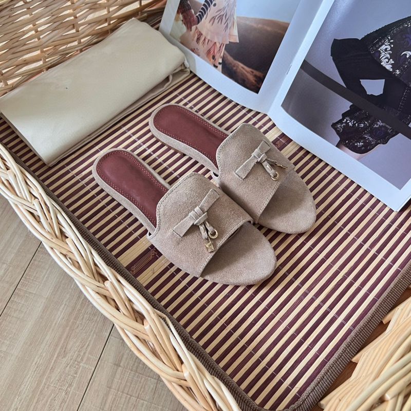 LP One Word Slippers For Women 2024 Summer New Style Tassel Leather Versatile Lazy Flat Bottom Open Toe Casual Outerwear_voghion.com