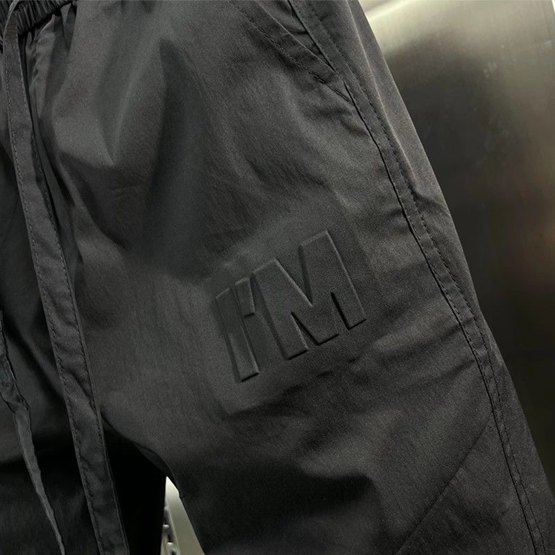 Leggings pour hommes, imprimé lettres fines, style coréen, pantalon de jogging slim à séchage rapide avec poignets élastiques, pour le sport et les loisirs_voghion.com