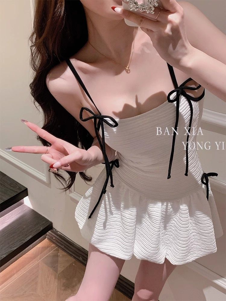 French Style Elegant Strap One-Piece Swimsuit For Women New High-End Tummy-Covering Slimming Swimwear_voghion.com
