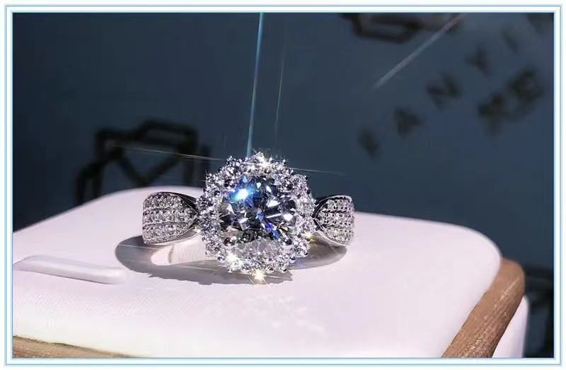CC Mosang Steen Wäissgold Mosang Rank, Importéiert aus den USA, Starry Three Rows Diamant Rank, Héichwäertege Proposal Diamant Rank, Fra_voghion.com
