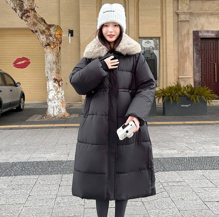 Casaco de inverno feminino luxuoso com acabamento em pele sintética – Jaqueta de inverno de comprimento médio com capuz e fecho de zíper_voghion.com
