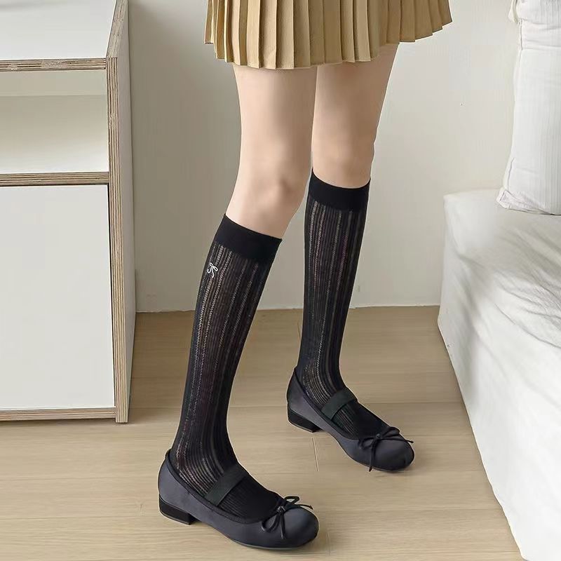 Ballet Women's Calf Thin Korean Style Mesh Breathable Embroidered Bow Summer Mid-Length Socks_voghion.com