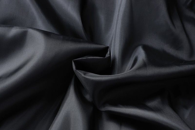 2026 Fashion Wintercoat Youth/Men Polyester Long Sleeve Thicken Warm Zipper Hooded Fake Cotton-Padded Jackets M-4XL_voghion.com