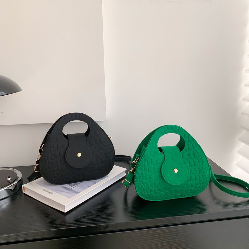 Solid Color Temperament Women's Bag Underarm Bag Casual Shoulder Bag Hand Carry Small Square Bag_voghion.com