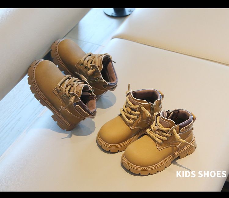 Otoño 2024, nuevas botas pequeñas de cuero para hombres y mujeres, botas Martin de caña media para bebés, edición coreana, zapatos para niños_voghion.com