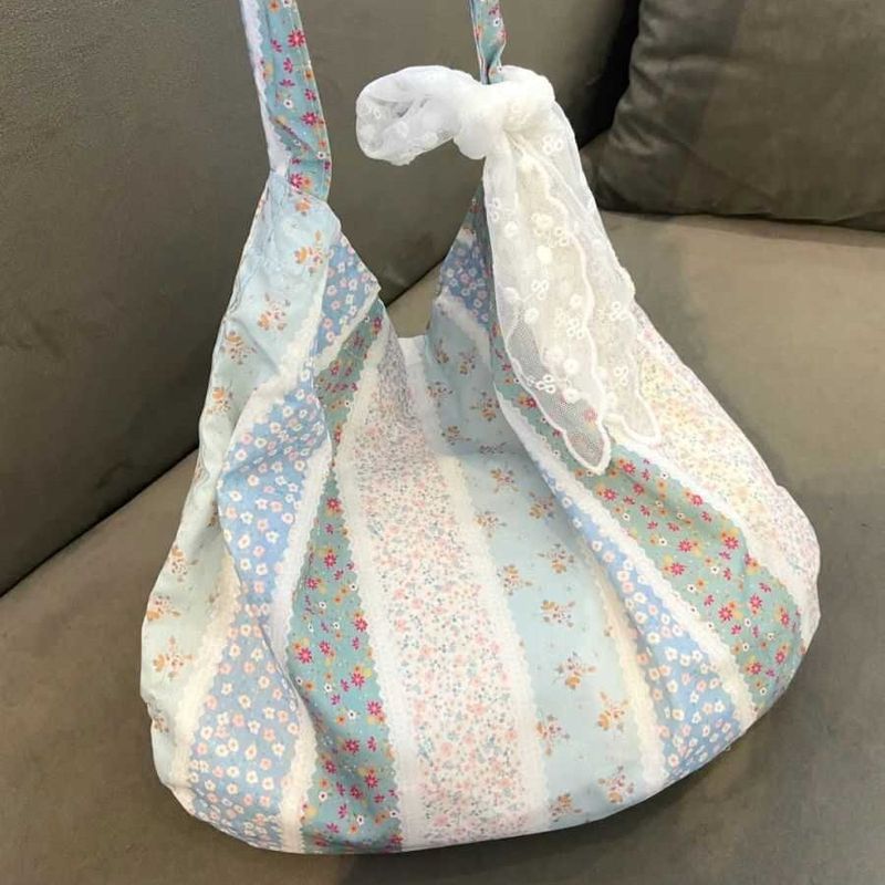 2025 French Flower Large Capacity Folding Portable Canvas Beach Bag, Shopping Bag Fashion Versatile Casual Daily_voghion.com