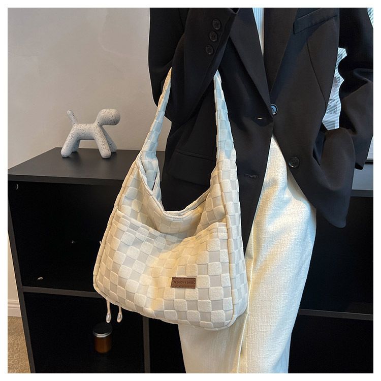 Grande capacità per le donne 2024 nuova borsa a tracolla in tela a scacchiera, senso di fascia alta, borsa tote casual semplice e di nicchia_voghion.com