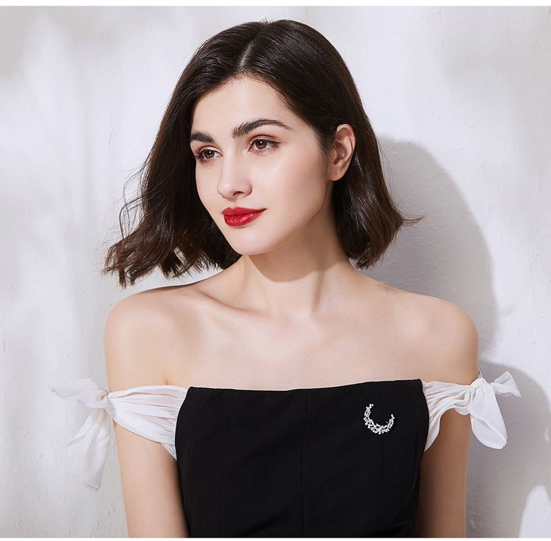 Elegante Mondbrosche für Damen – Geometrisches Design mit Zirkonsteinen, hochwertige Kupferlegierung, modische Anstecknadel fürs Büro und als Geschenk_voghion.com