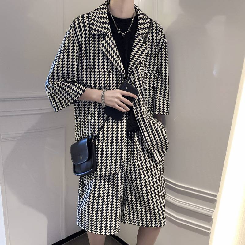 Summer Men's Light Mature Style Cool And Stylish Checkered Suit, Three-quarter Sleeve Suit Jacket And Shorts Two-piece Set_voghion.com