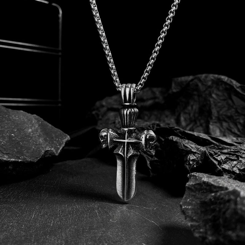 Nuovi gioielli europei e americani con personalità croce in acciaio inossidabile, collana da uomo in acciaio al titanio_voghion.com
