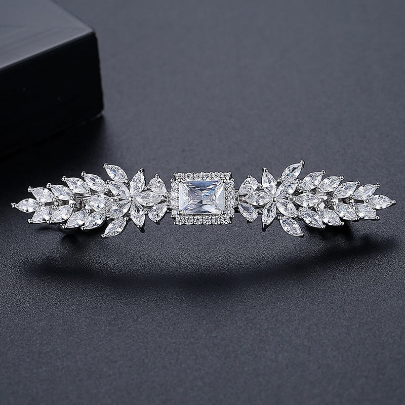 Fermaglio per capelli laterale geometrico in zirconio, elegante gioiello da donna, per ufficio e uso quotidiano, lega di rame di alta qualità con galvanica, semplice ed elegante._voghion.com