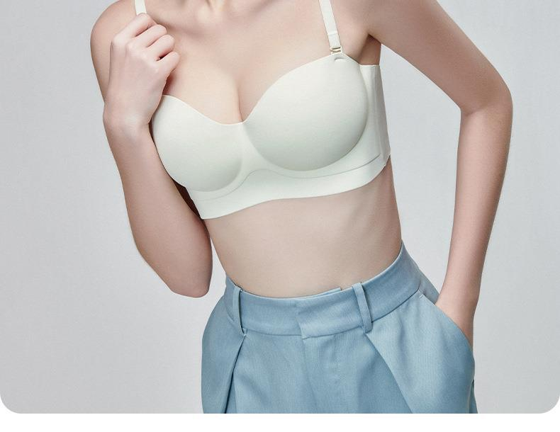 Vêtements pour femmes Sous-vêtements sans bretelles pour femmes, demi-bonnet antidérapant, petite poitrine, soutien-gorge réglable froncé montrant un grand soutien-gorge de sous-vêtements sans couture anti-affaissement_voghion.com