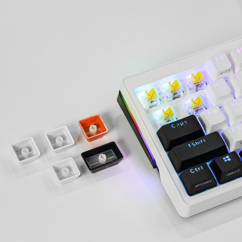 Tastiera meccanica wireless Bluetooth ZA68 transfrontaliera russa per giochi, tastiera russa personalizzata RGB a tre modalità sostituibile a caldo_voghion.com