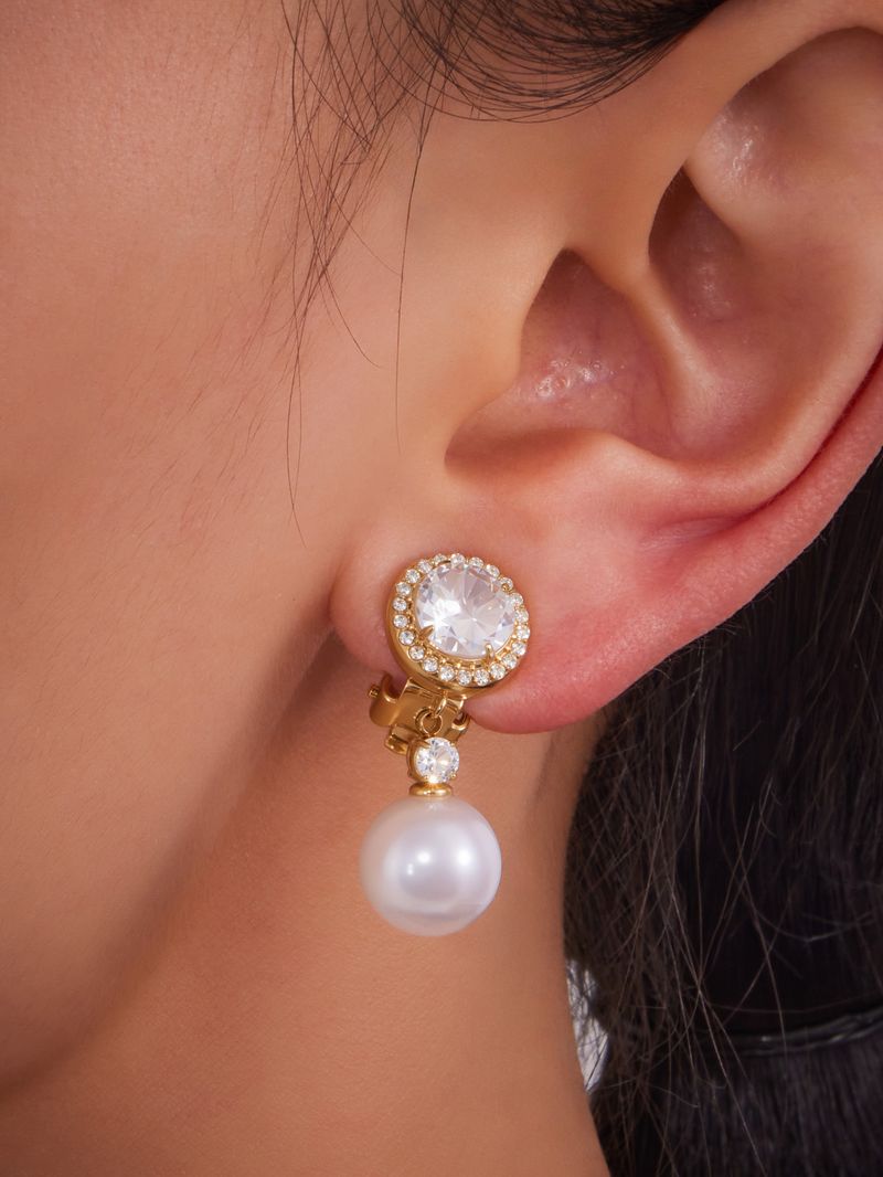 Elegant Retro Shell Bead Micro Diamond Zircon Ear Clip With Square Sugar, Simple Temperament, Light Luxury, Women Without Ear Holes Can Wear_voghion.com