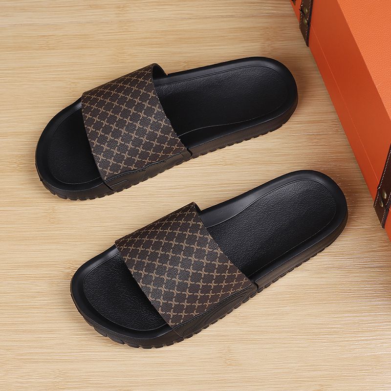 Pantofole personalizzate alla moda, antiscivolo e antiodore, estive 2025, per abbigliamento esterno, da uomo, con una sola linea di trascinamento_voghion.com