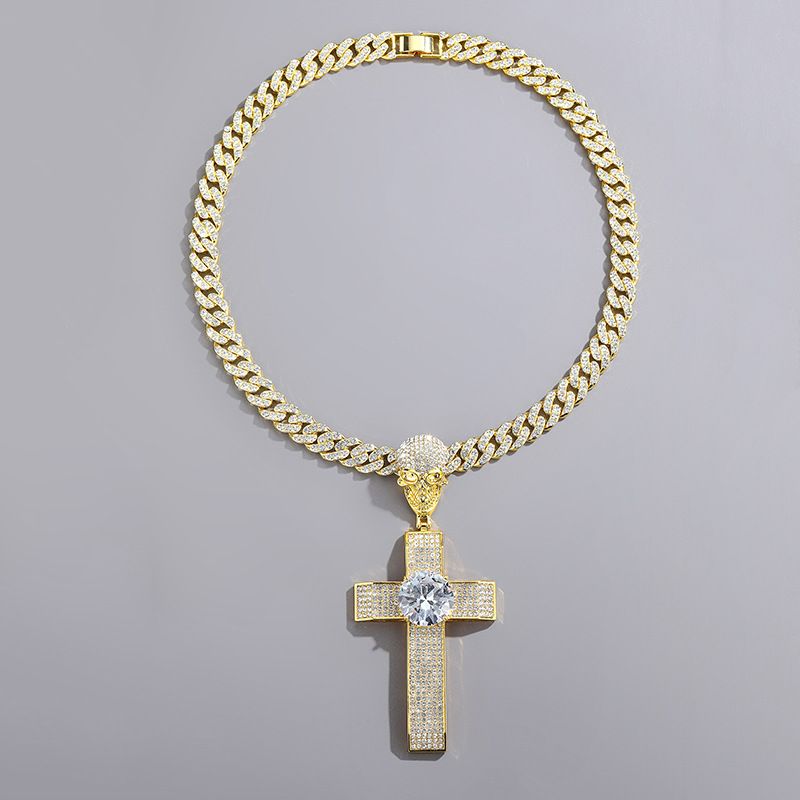 Collana con ciondolo a croce gotica per uomo e donna con strass, ciondolo a forma di teschio in stile hip hop vintage, pezzo audace da indossare tutti i giorni._voghion.com