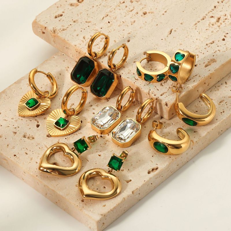 Emerald Heart-Shaped Zirconia Titanium Steel High-End Elegant Simple Women's Earrings_voghion.com