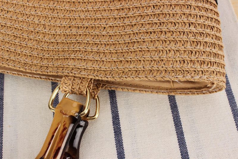 Borse da donna One Piece Drop Shipping Nuova borsa in bambù intrecciata a mano Borsa in corda di carta a righe di colore a contrasto Semplice personalità Tote Borsa da donna_voghion.com