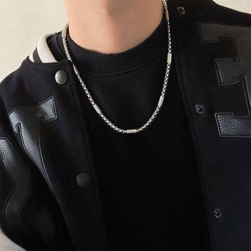 Collana in acciaio al titanio per uomo, trendy, semplice, versatile, con personalità hip-hop, con catena a clavicola intrecciata._voghion.com