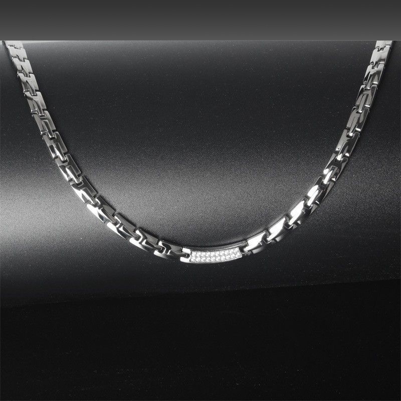 Simple And Fashionable Double Row Inlaid Diamond Titanium Magnetic Therapy Stainless Steel Necklace_voghion.com