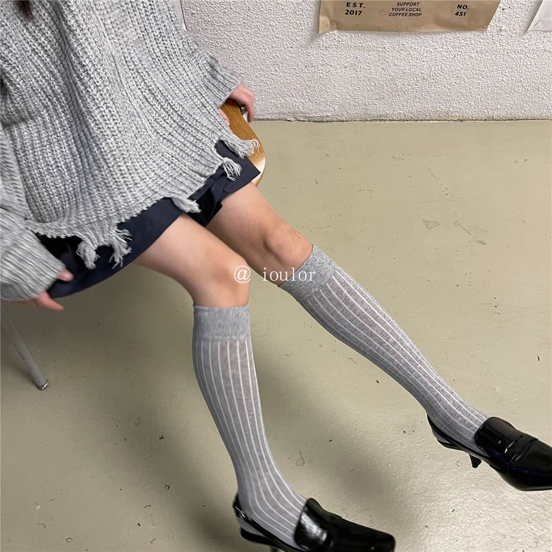Calzini bianchi e neri, calzini lunghi, calzini di cotone, calzini a tubo medio, calzini alti fino al ginocchio, calzini alla moda_voghion.com