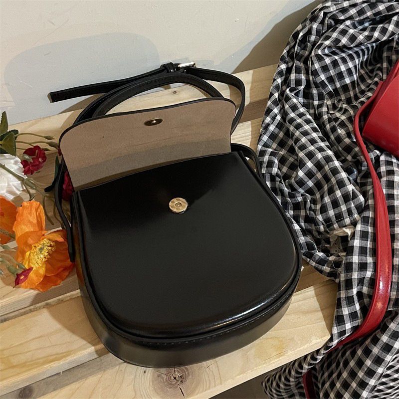 Borsa a tracolla piccola con design sensoriale, modello Candy, estate, moda coreana, capodanno, rossa_voghion.com