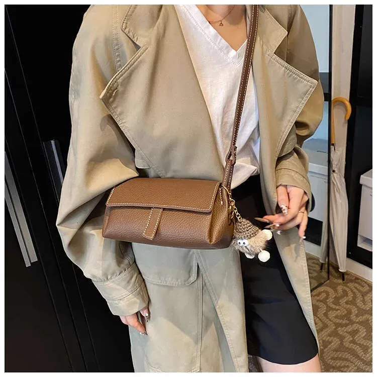 Borsa a tracolla semplice ed elegante, piccola e versatile, da donna, alla moda, squisita._voghion.com